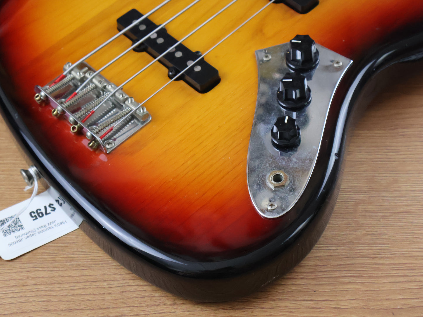 1980's Yamaha Japan JB600R Jazz Bass (Sunburst)