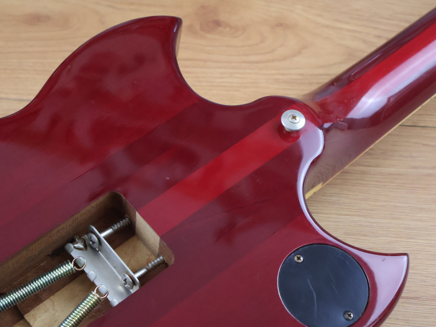 1979 Yamaha Japan SG-2000 Neckthrough Double Cutaway w/Floyd Rose (Cherry Sunburst)