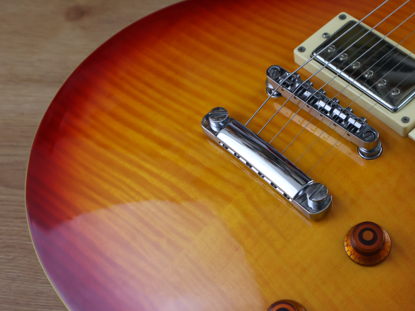 2011 Tokai ALS48 Love Rock Les Paul Standard (Cherry Sunburst)