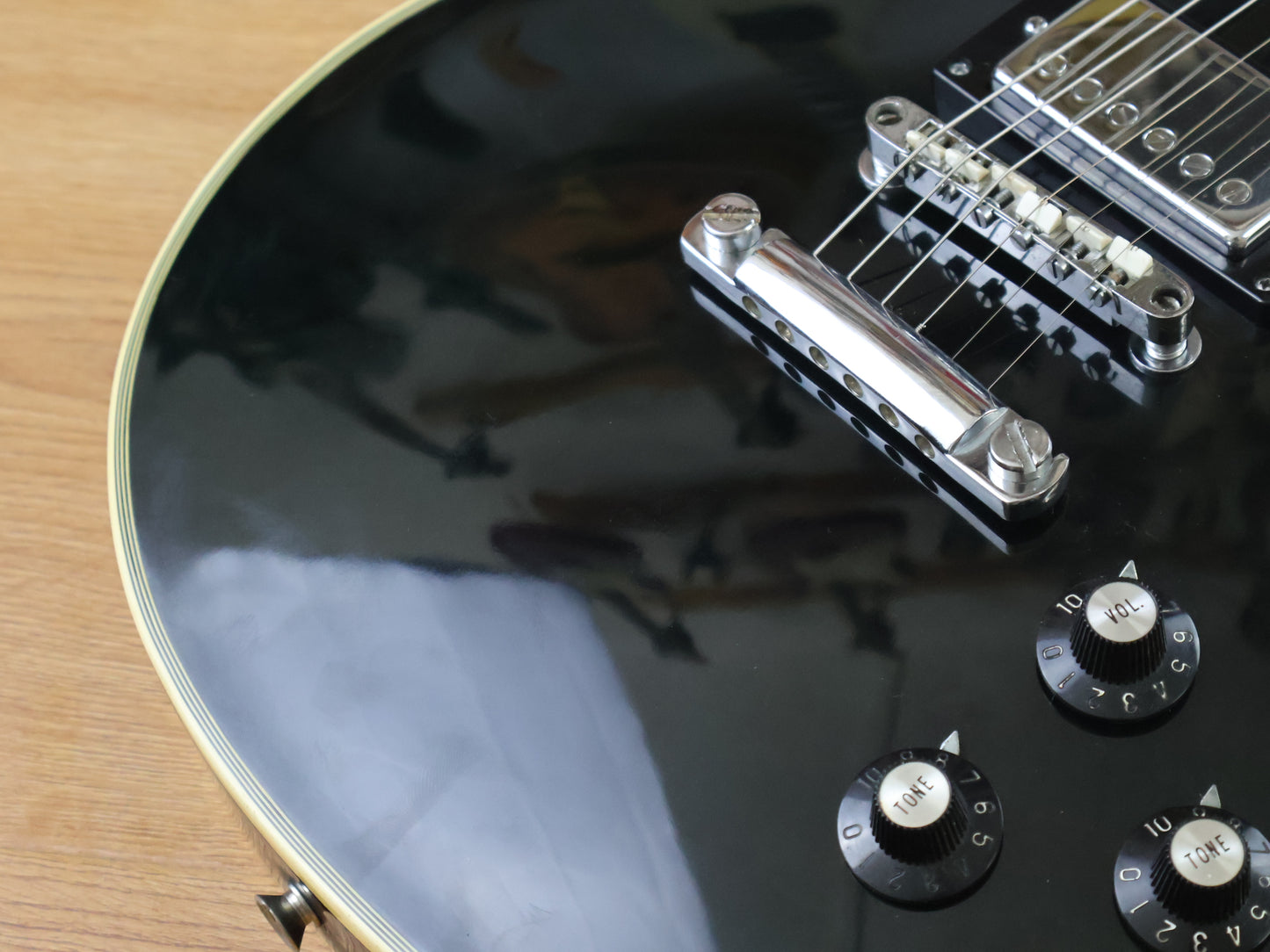 1973 Greco Japan EG-420B Les Paul Custom (Ebony)