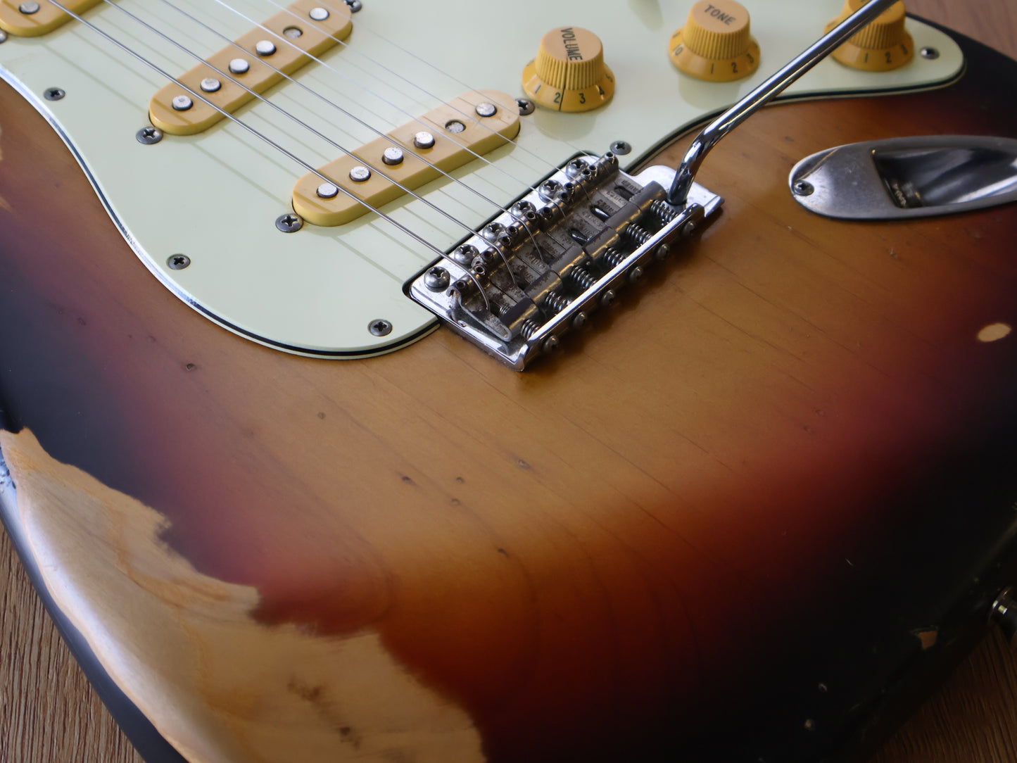 2004 Fender Japan ST62-58US '62 Reissue Stratocaster (Relic Sunburst)