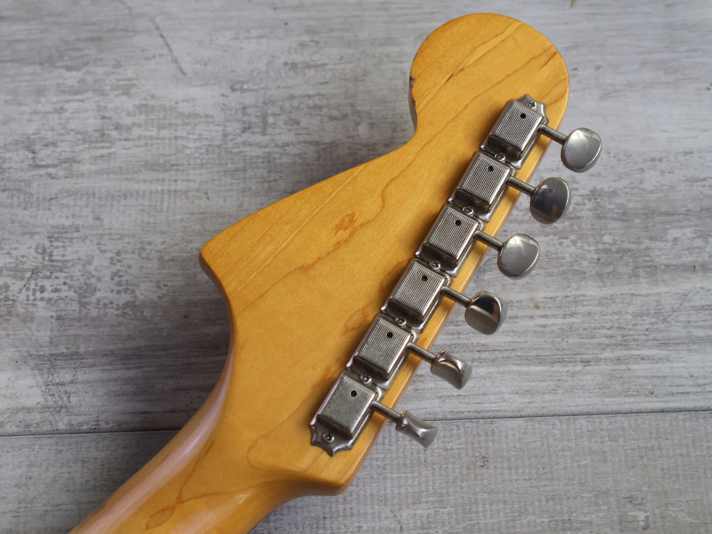 1986 Fender Japan "E Series" JG66-75 '66 Reissue Jaguar (Vintage White)