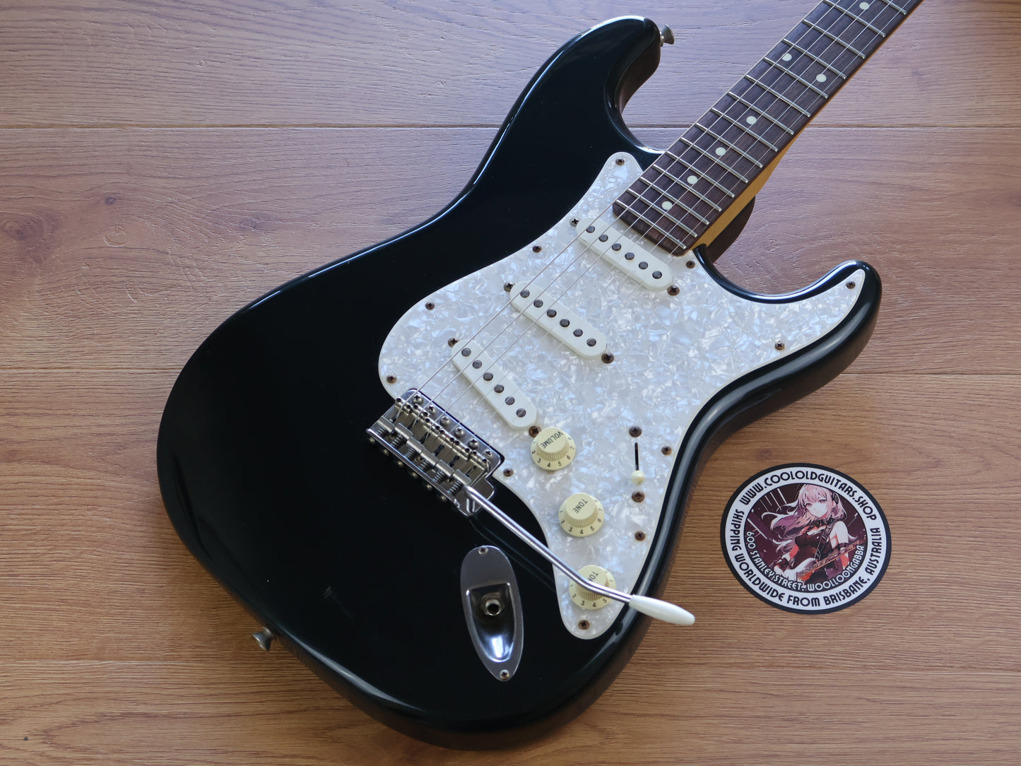 2001 History Japan (by Fujigen) Z1-CFS Stratocaster (Black)