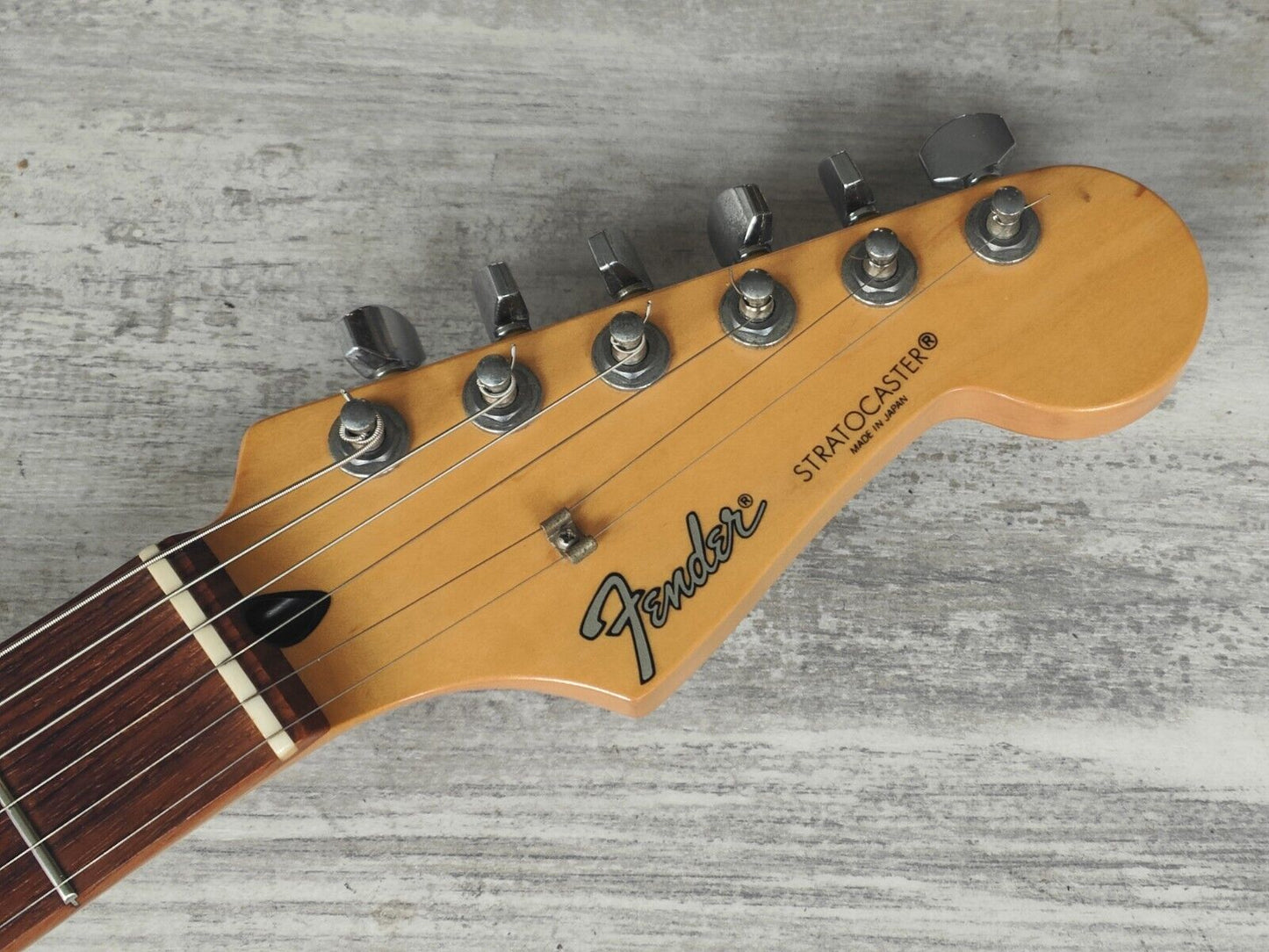 2002 Fender Japan Stratocaster Standard (Sunburst)