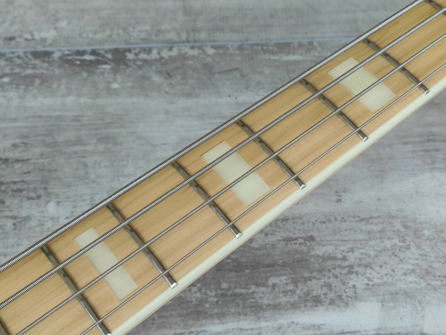 2020 Fender Japan Traditional 70's Jazz Bass (Natural)