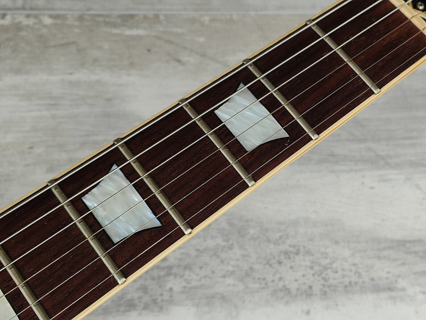 1983 Tokai Love Rock TLS-50 Les Paul Standard (Brown Sunburst)