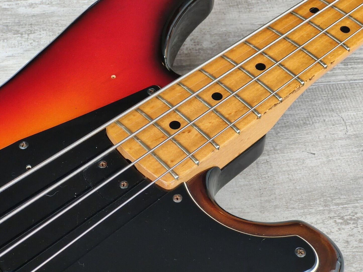 1970's Yamaha Japan SB600 Super (Jazz) Bass (Sunburst)