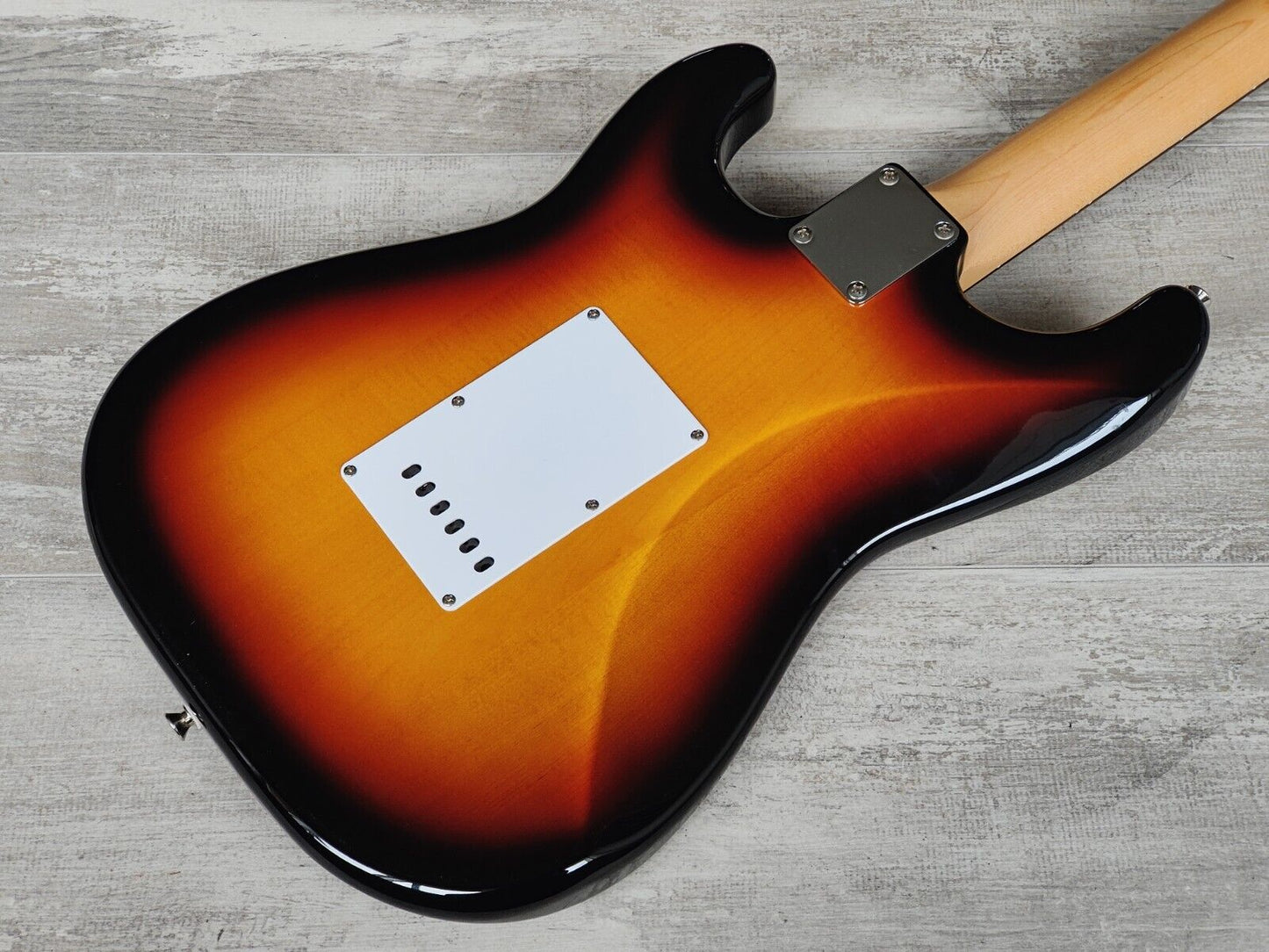 2017 FGN Japan (Fujigen) JST-6R J-Classic Stratocaster (Sunburst)