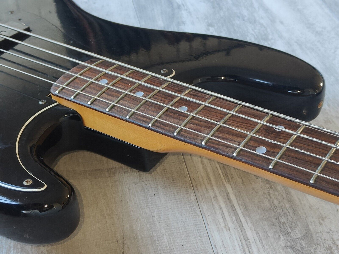 1981 Tokai Japan PB-40 Hard Puncher Precision Bass (Black)