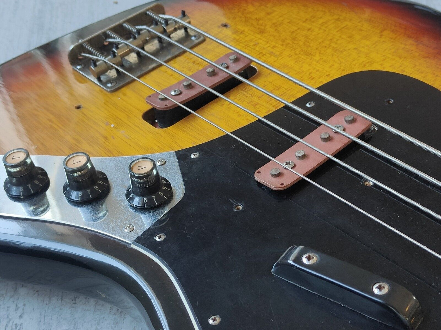 1980's Westminster Japan (Matsumoku) Jazz Bass (Sunburst)