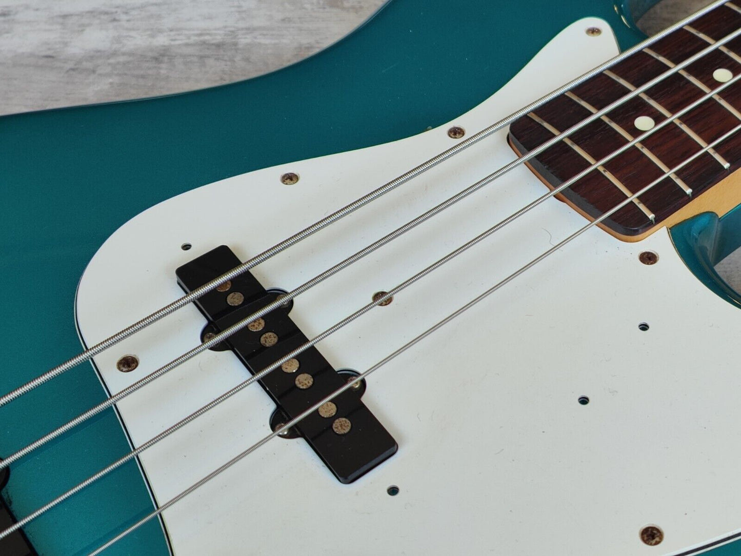 2002 Fender Japan Jazz Bass Standard (Lake Placid Blue)