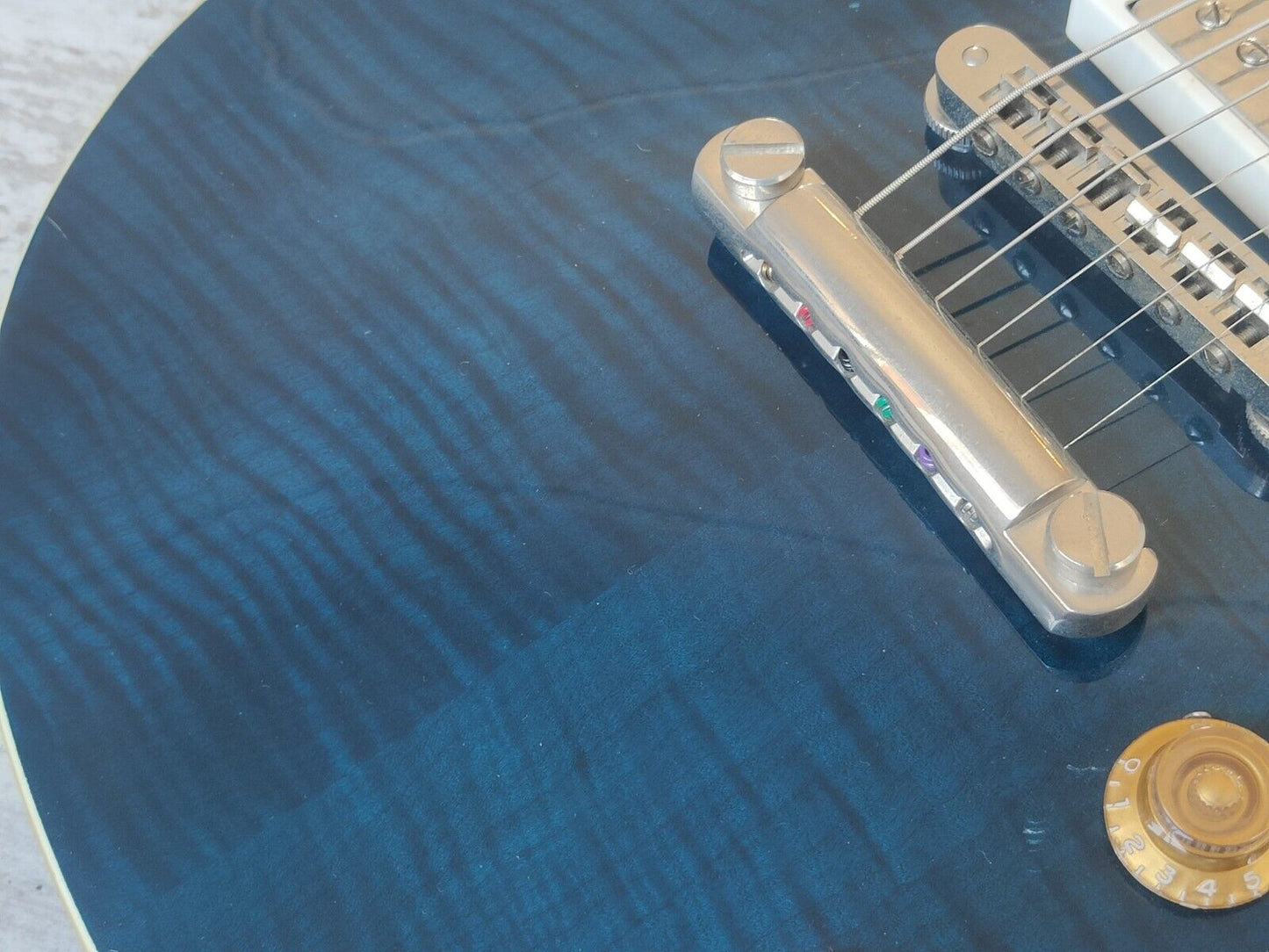 2006 Burny Les Paul Standard (Transparent Blue) w/Case