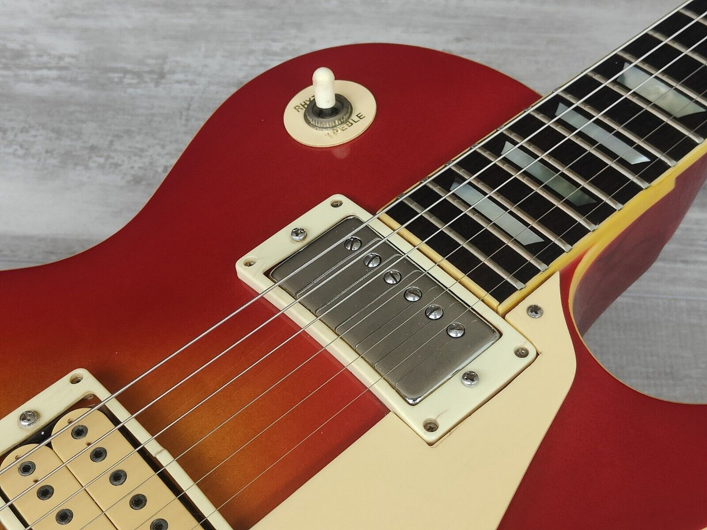 1970's Camel Japan Les Paul Standard (Cherry Sunburst)