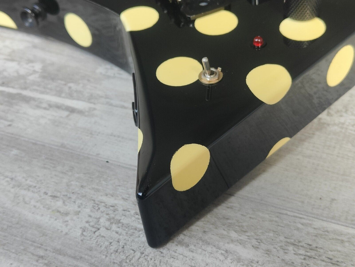 1996 Grover Jackson Japan Mini Rhoads Flying V w/Onboard Speaker/Amp (Polka Dot)