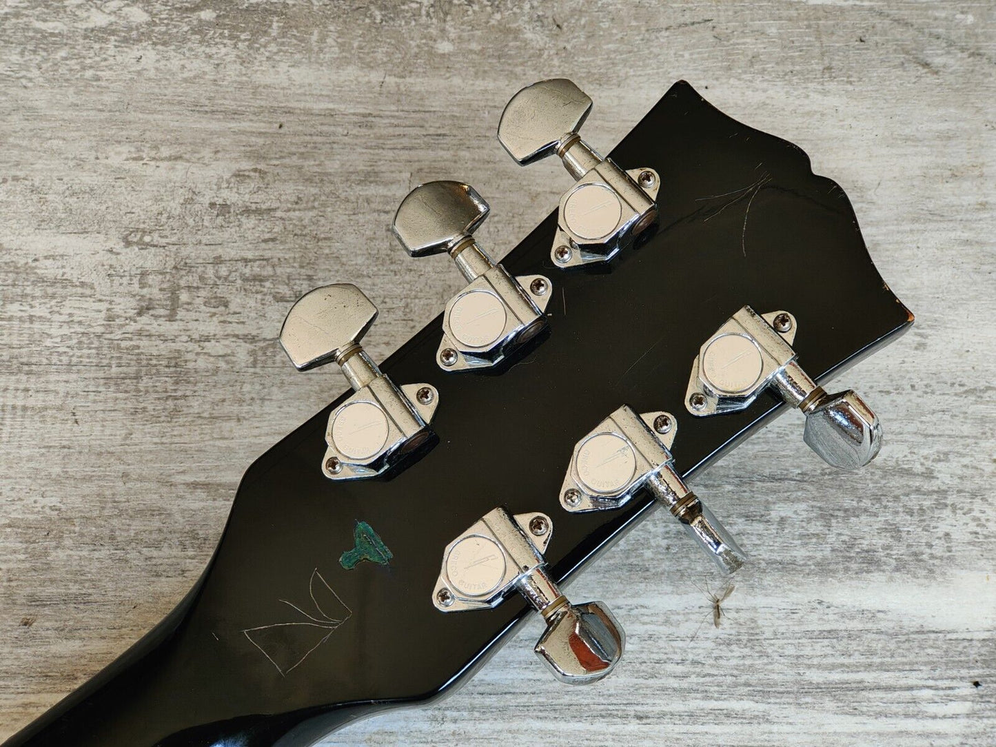 1975 Greco EG-700 Les Paul Standard (Black)