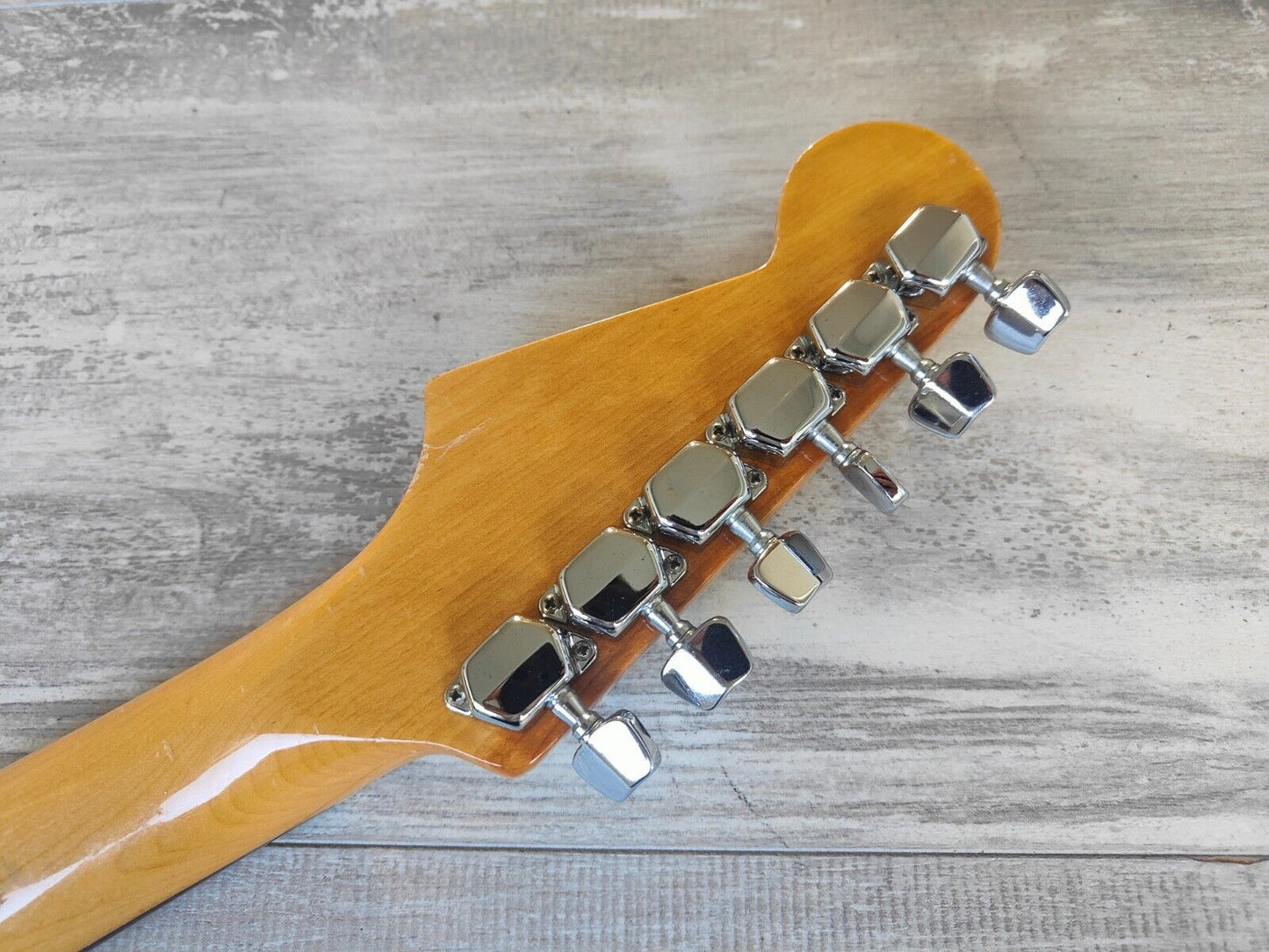 1970's Guyatone Japan Vintage Stratocaster (Sunburst)