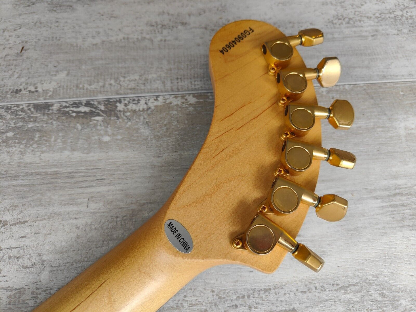 Fernandes ZO-3 Nomad Travel Guitar w/Onboard Speaker/Amplifier