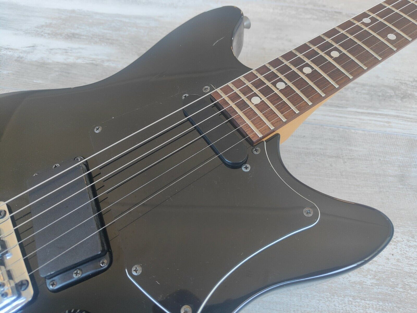1990 Heartfield (by Fender Japan) RR-7 "Rock and Roll" (Black)