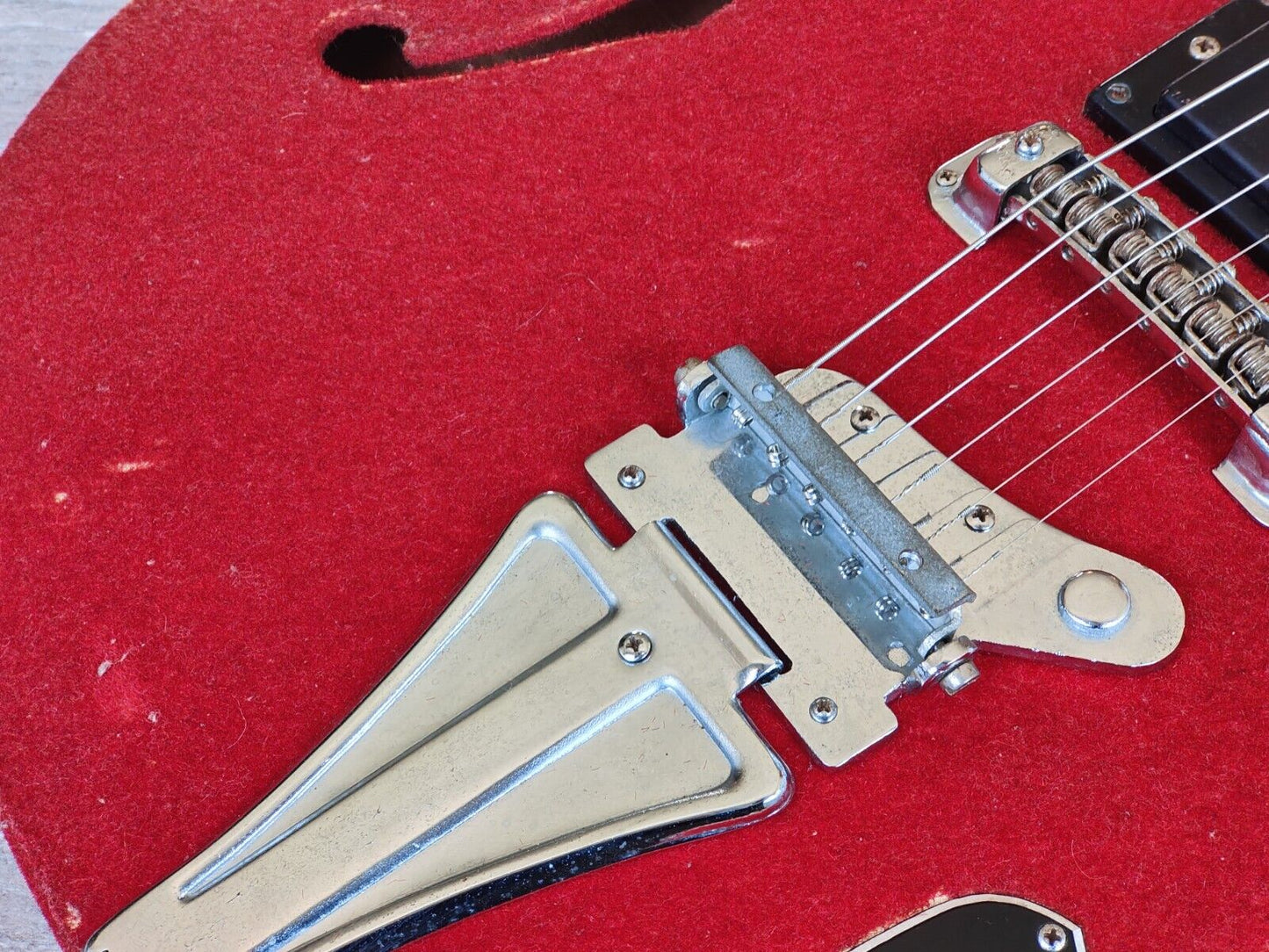 1960's Kawai Japan Vintage Hollowbody Electric Guitar (Red Felt)