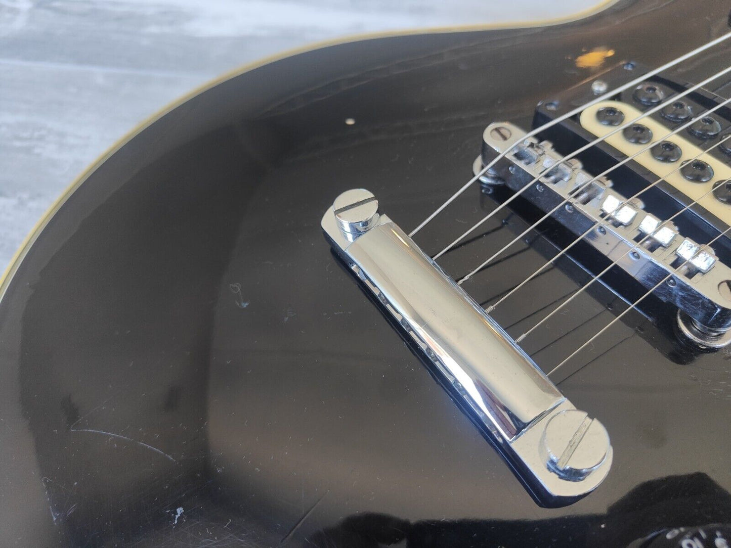 1997 Greco Japan LG-70 Eclipse Style Single Cutaway (Black)