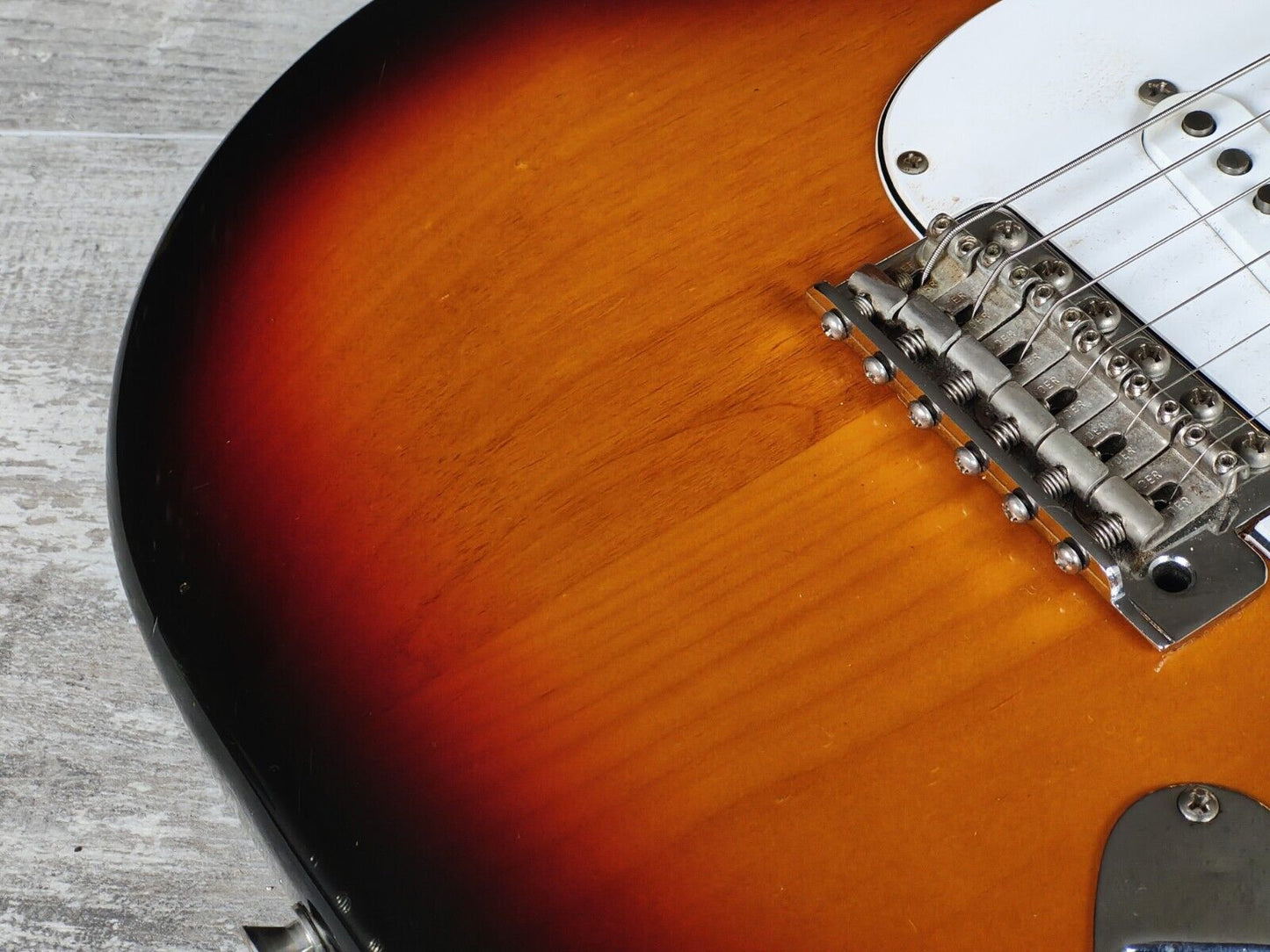 2002 Fender Japan ST62-58US '62 Reissue Stratocaster w/US Pickups (Sunburst)