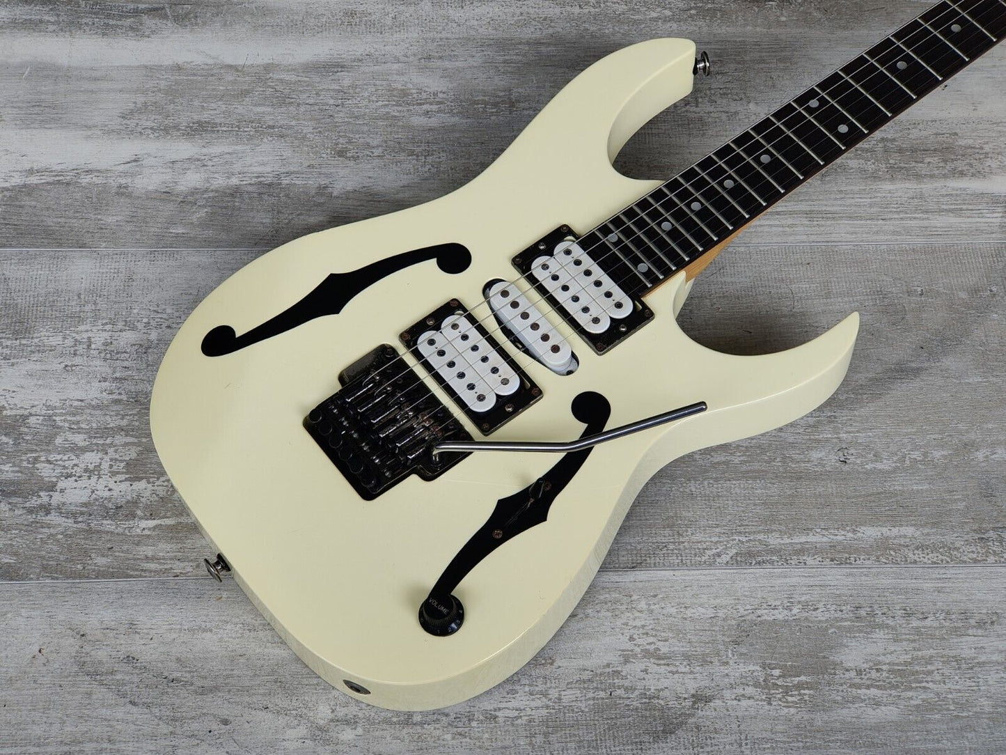 2003 Ibanez Japan PGM30 Paul Gilbert Model HSH Superstrat (White)