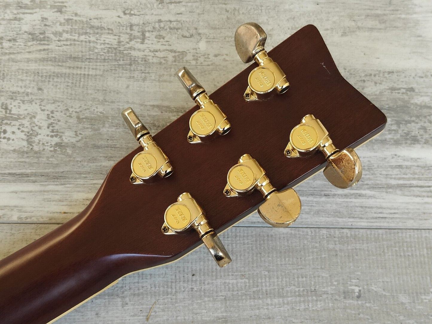 1977 Yamaha FG-401W Japanese Vintage Acoustic Dreadnought Guitar (Natural)