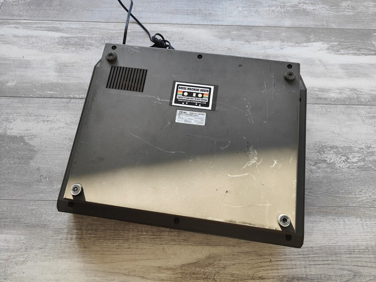 TASCAM PORTASTUDIO 244 Multi Track Recorder (Serviced)