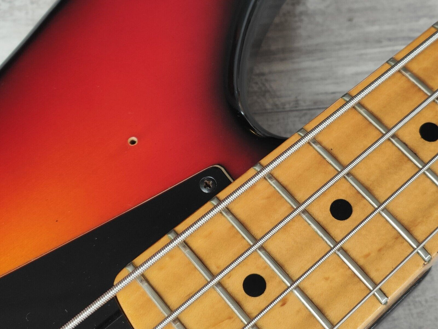 1970's Yamaha Japan SB600 Super (Jazz) Bass (Sunburst)