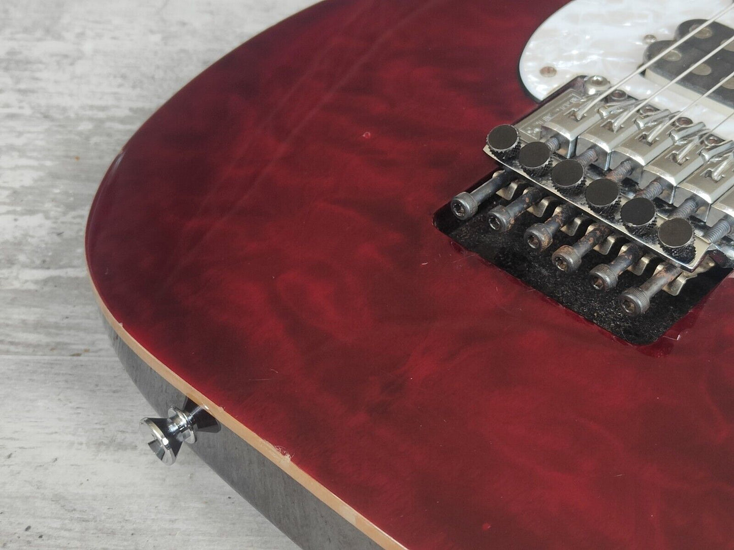 2018 Schecter Japan SD-2-24-AL HSH Superstrat (Quilt Top Red)