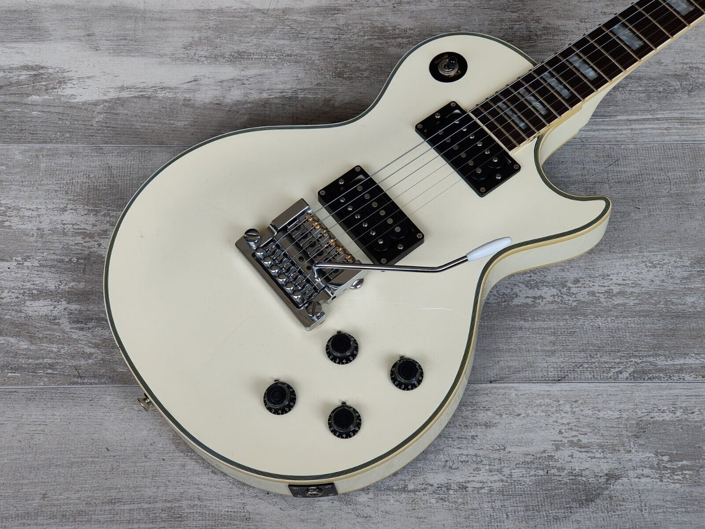 2004 Burny RLC-58K Les Paul Custom w/Kahler (Snow White)