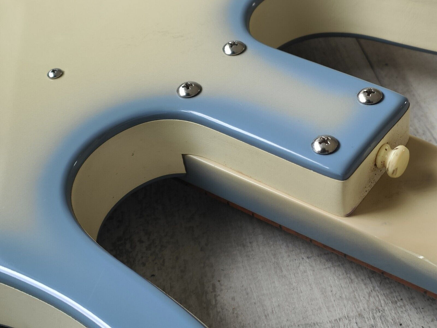 2001 Danelectro '58 Longhorn Bass - 1st Reissue (Blue Burst)