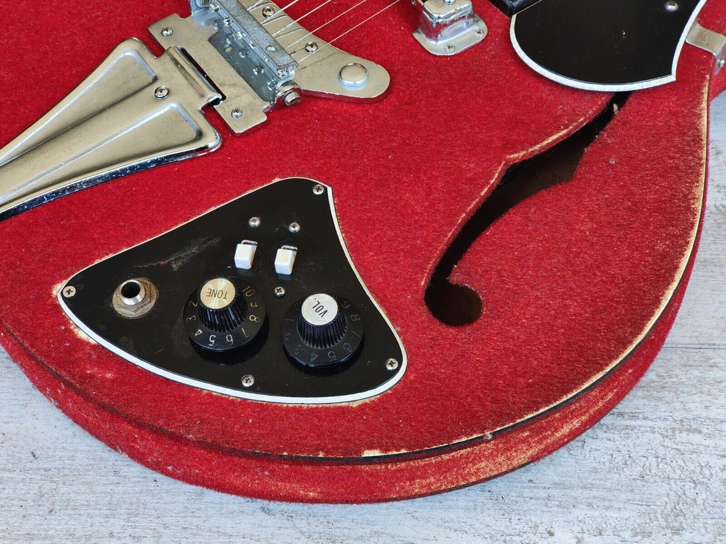 1960's Kawai Japan Vintage Hollowbody Electric Guitar (Red Felt)