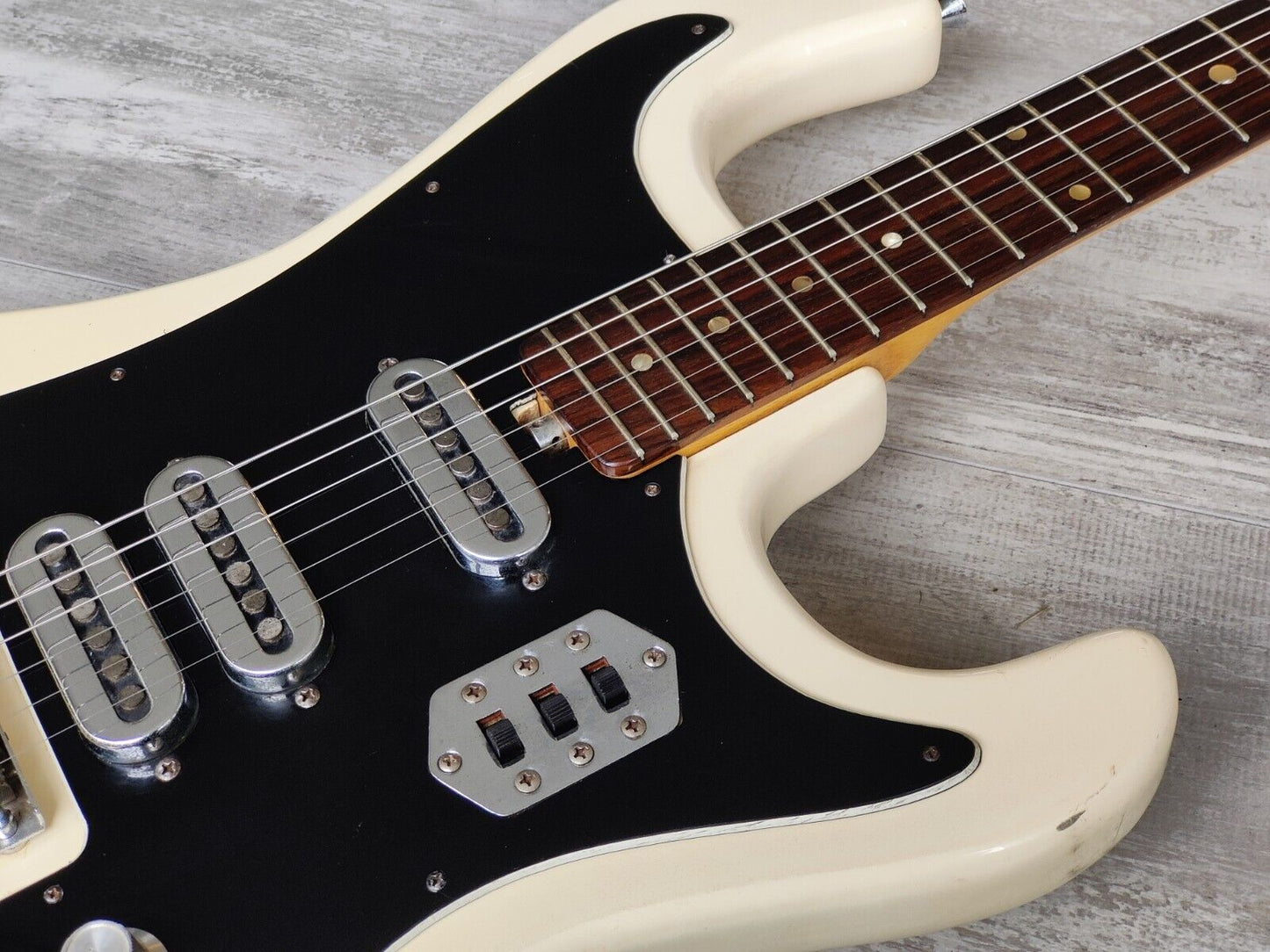 1960's Pleasant Japanese Vintage Guitar (Aged White)