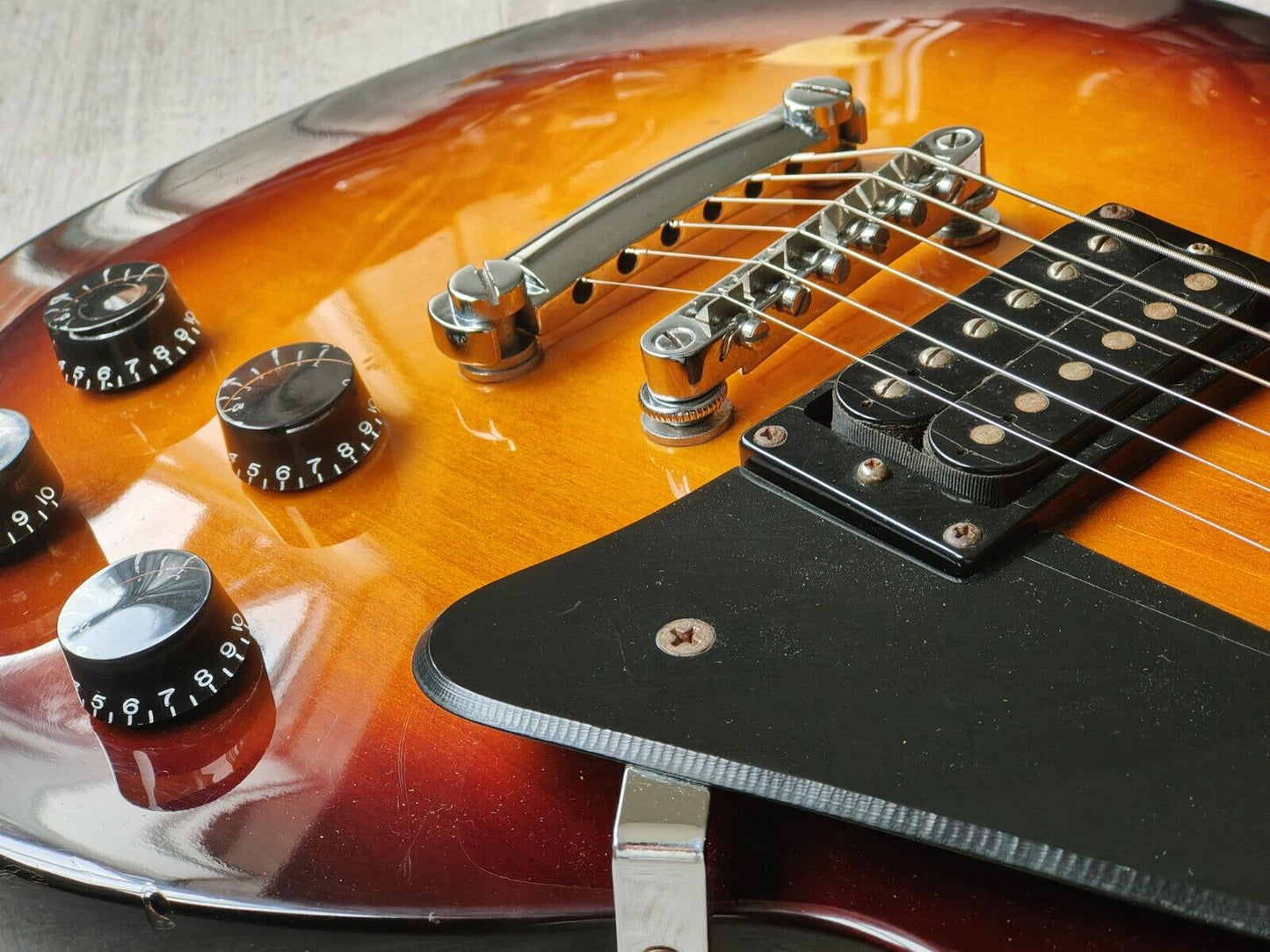 2005 Epiphone Les Paul Studio (Brown Sunburst)