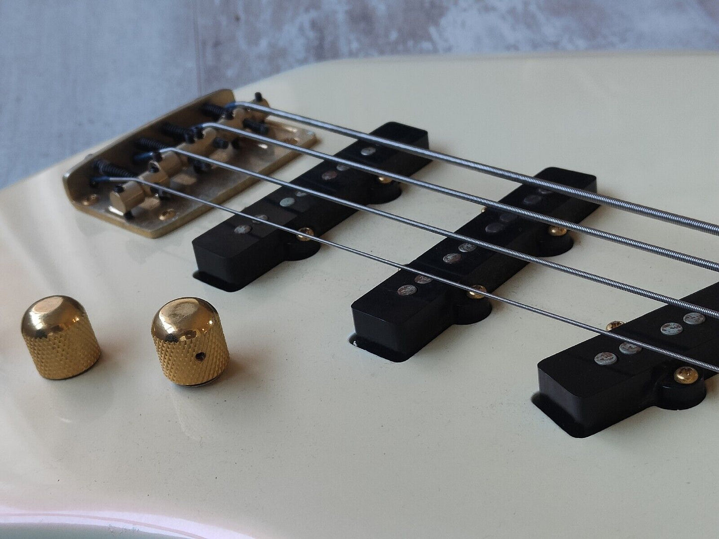 1988 Tokai Japan MJB-70 Triple Pickup Jazz Bass (Pearl White)