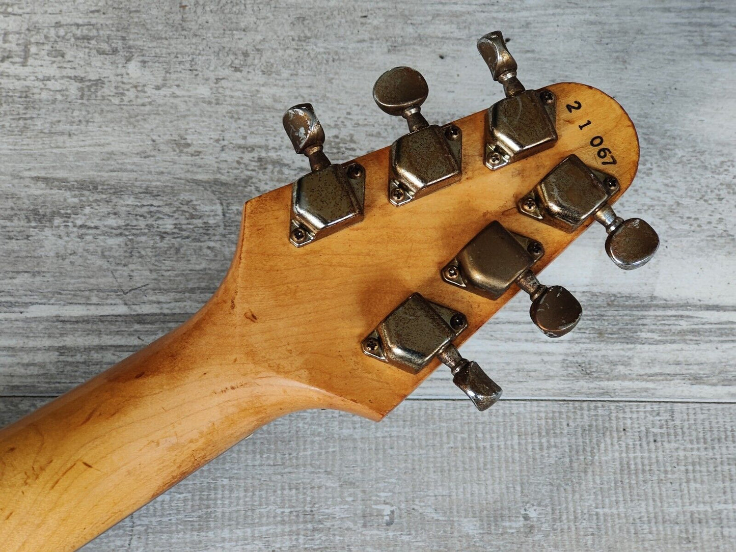 1992 Greco MINI-FV Mini V w/Onboard Speaker (Schenker Black/White)