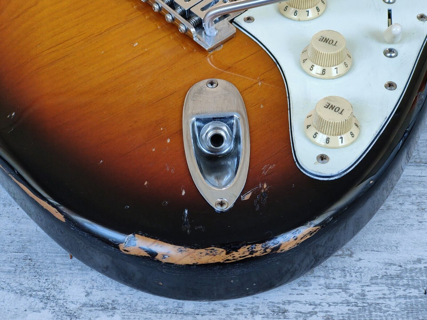 2004 Fender Japan '62 Reissue Stratocaster w/Custom Shop Pickups (Relic 'burst)