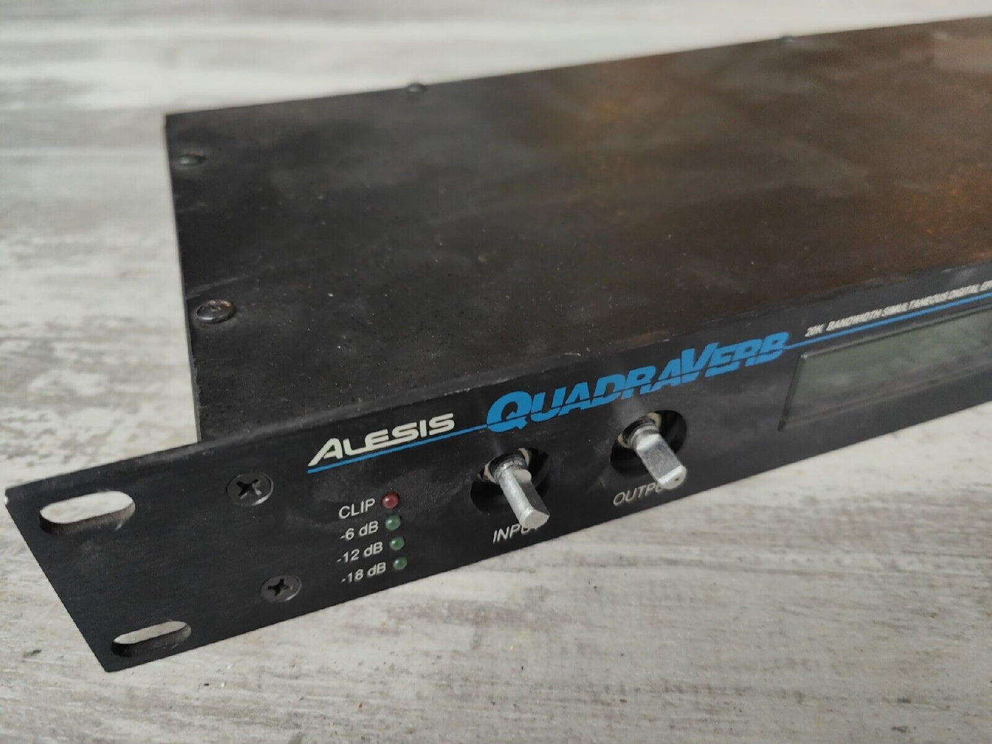 Alesis QuadraVerb 20k Bandwidth Simultaneous Digital Reverb Processor