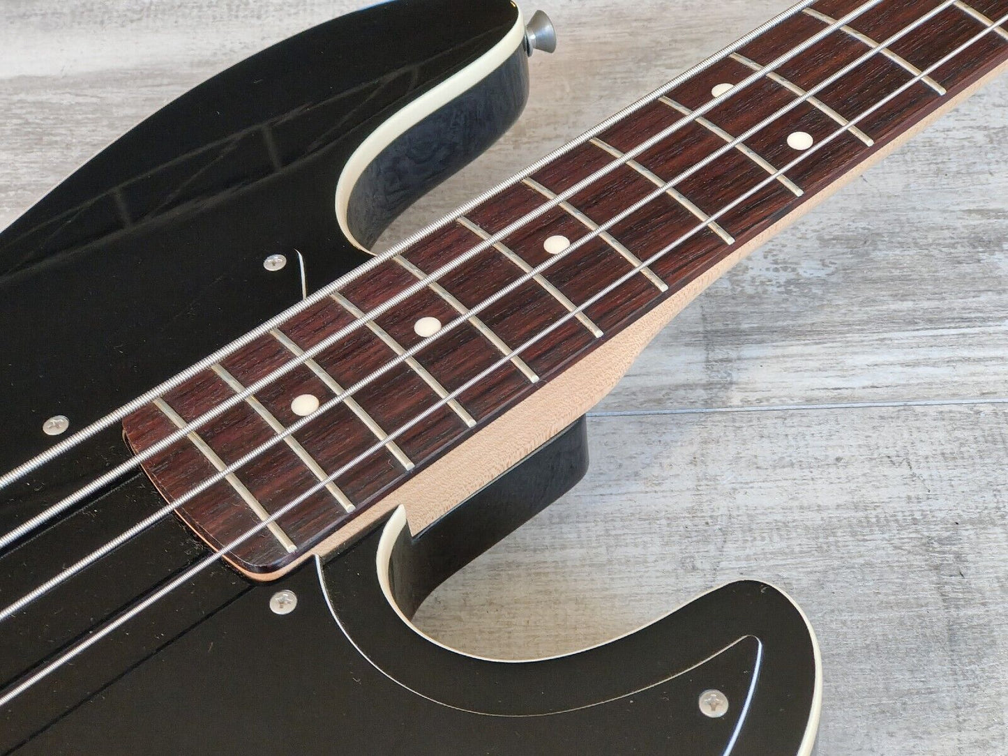 2004 Fender Japan AJB-65 Aerodyne Jazz Bass (Black)