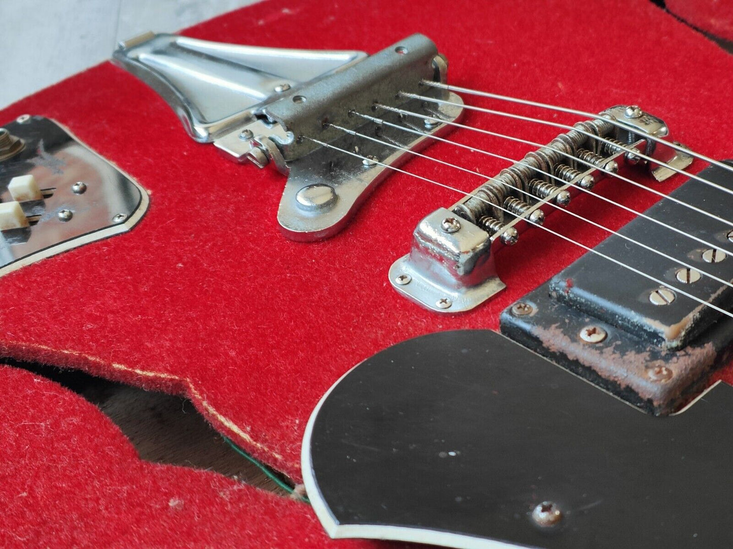 1960's Kawai Japan Vintage Hollowbody Electric Guitar (Red Felt)