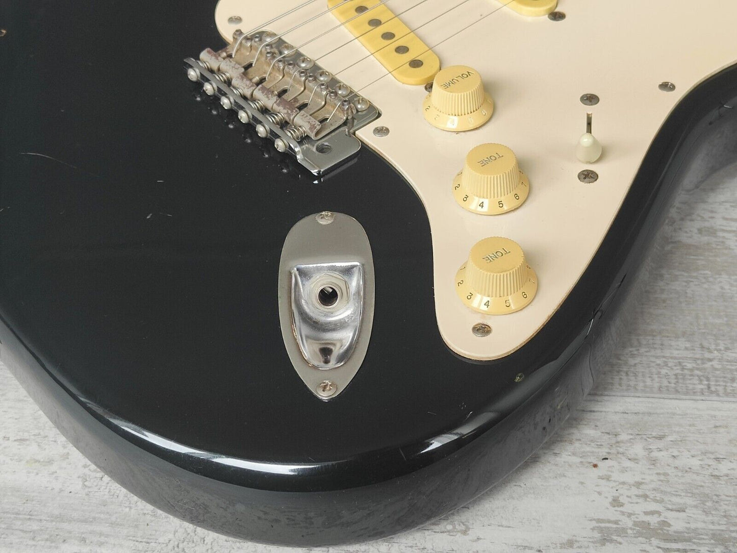 1986 Squier (by Fender Japan) "E Series" Vintage Stratocaster (Black)