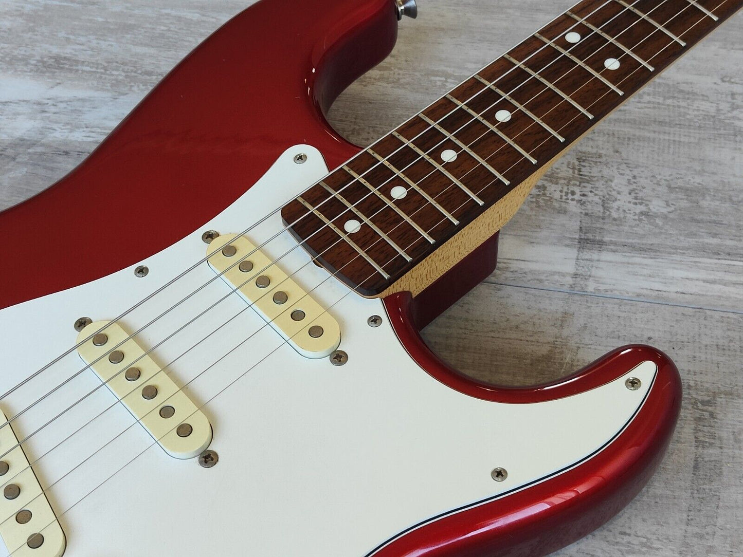 2005 Fender Japan Stratocaster Standard (Candy Apple Red/Rosewood)