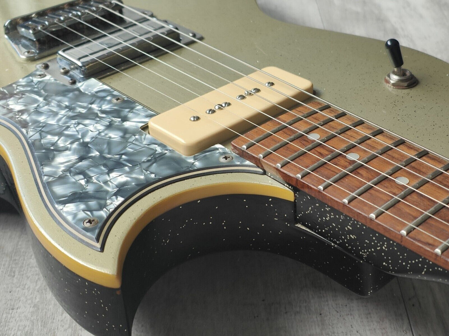 1999 Telestar Lisa Danelectro/Silvertone Style Electric Guitar (Silver Sparkle)