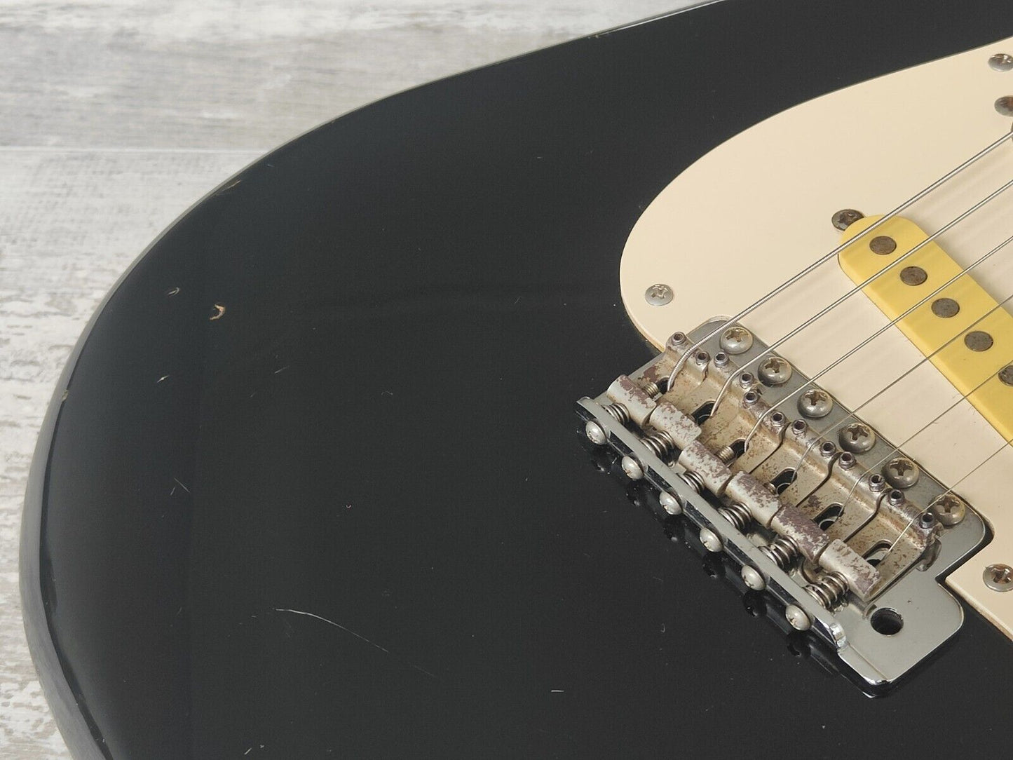 1986 Squier (by Fender Japan) "E Series" Vintage Stratocaster (Black)