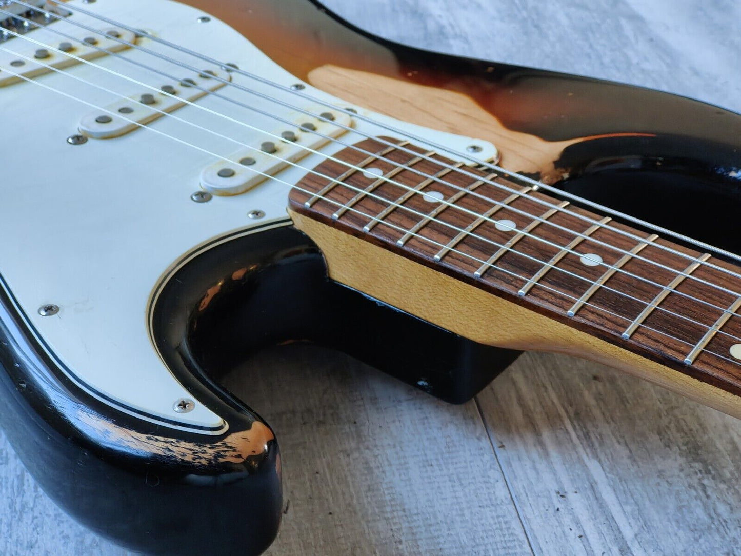 2004 Fender Japan '62 Reissue Stratocaster w/Custom Shop Pickups (Relic 'burst)