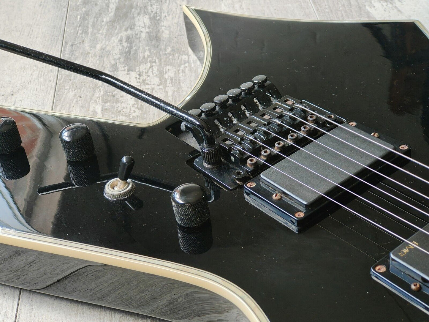 2009 B.C Rich NJ Deluxe Warlock w/EMG's (Onyx Black)