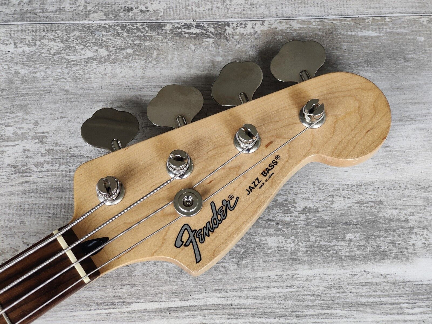 2006 Fender Japan Jazz Bass Standard (Sunburst)