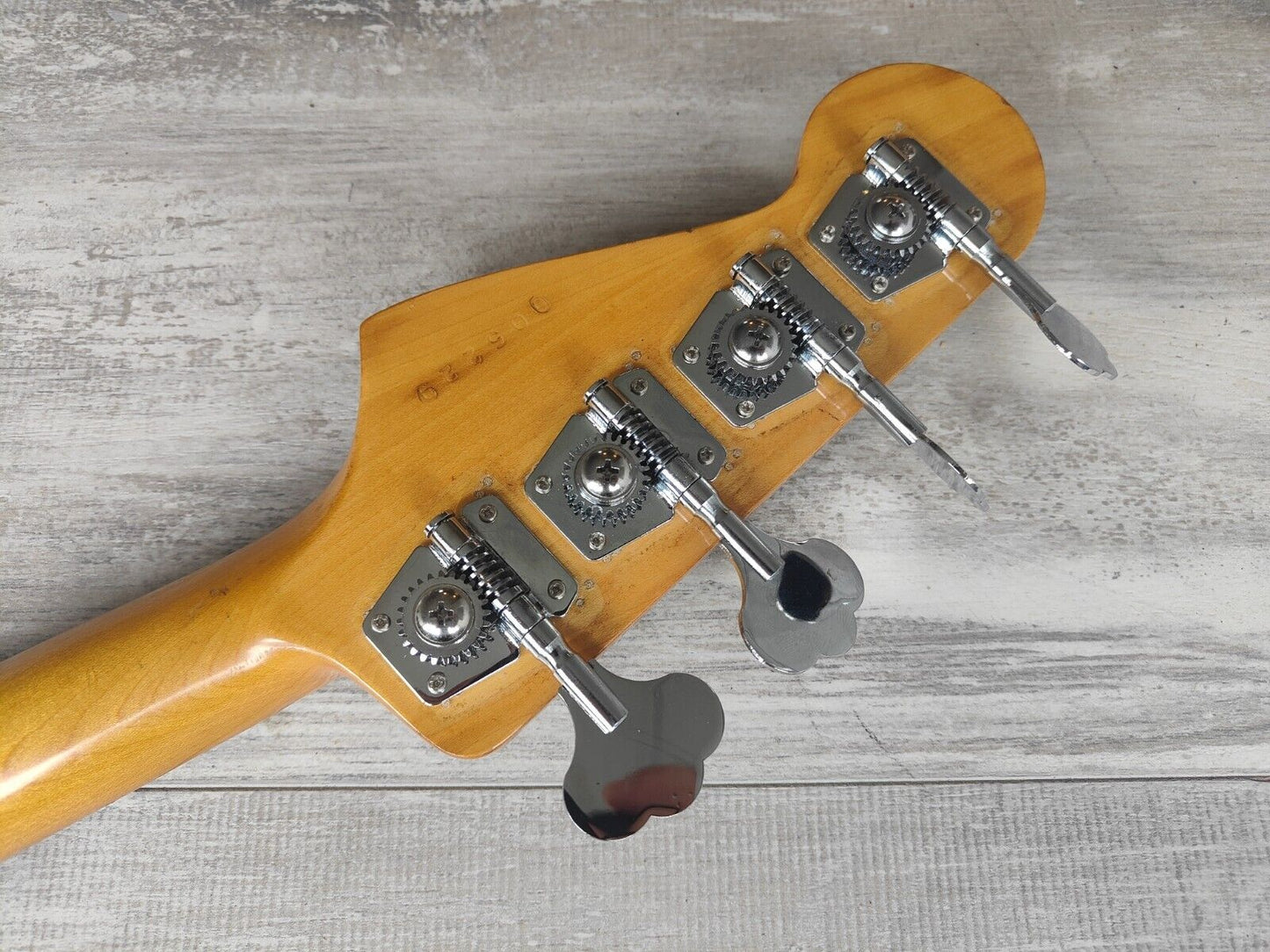 1980 Yamaha Japan PB-400 Pulser Precision Bass (Sunburst)