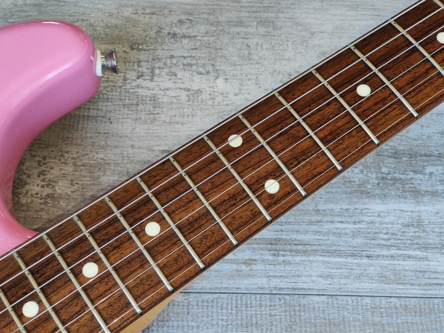 2016 Fender Japan Classic 60's Stratocaster w/USA Texas Special's (Sparkle Pink)